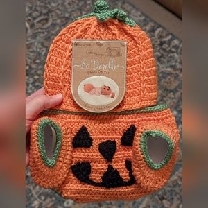 So Dorable infant pumpkin crochet photo op set NWT